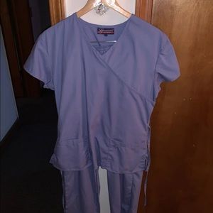 Ceil blue scrub set